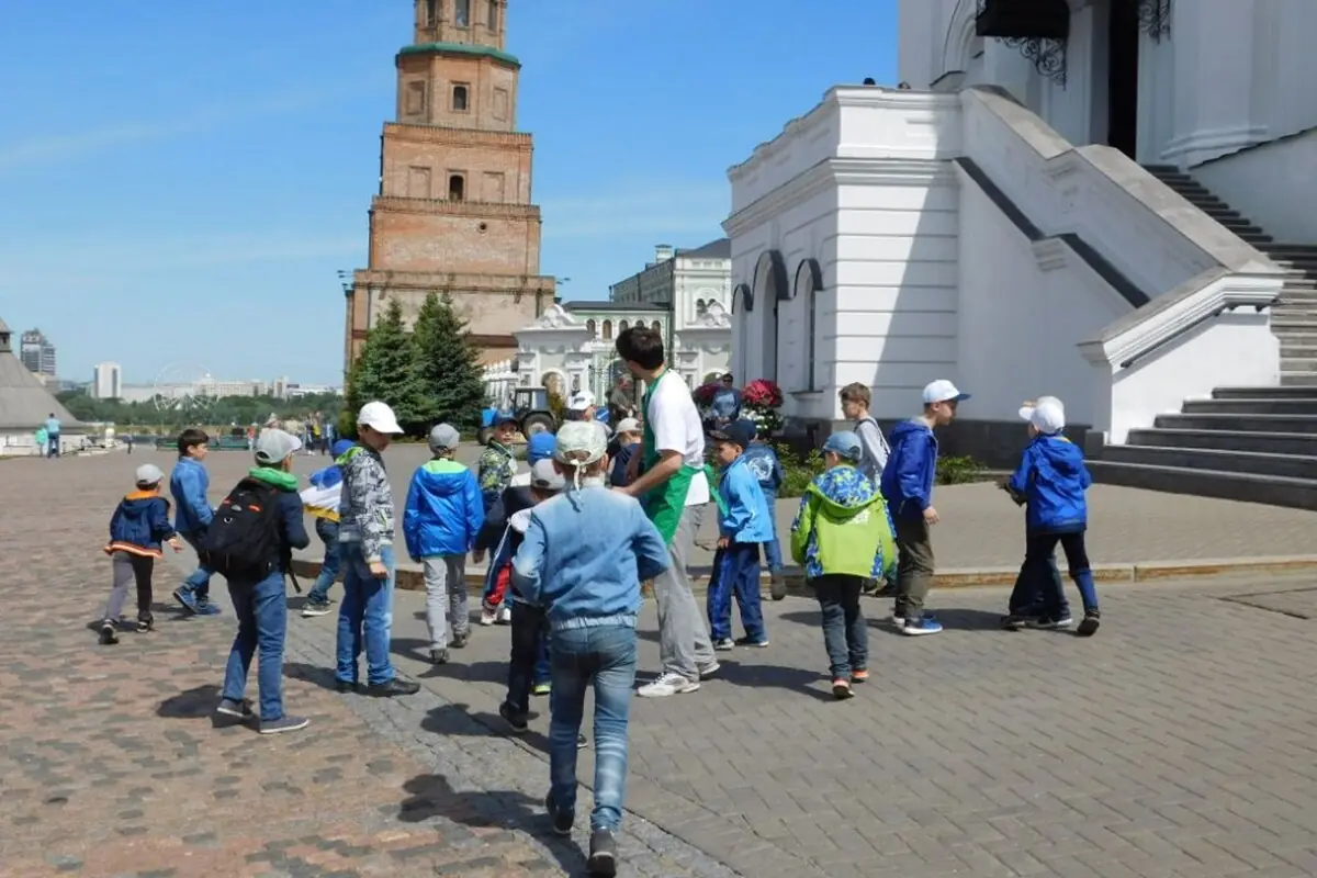 Откройте двери в мир квестов!